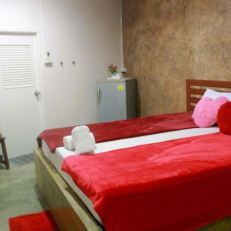 Ban Khun Rin Homestay Amphava Kültér fotó