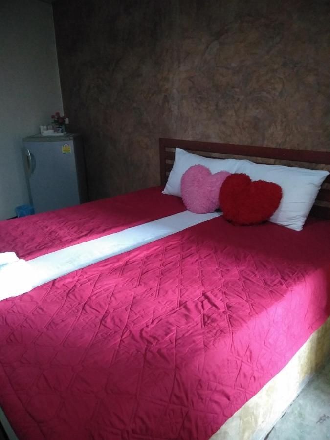 Ban Khun Rin Homestay Amphava Kültér fotó