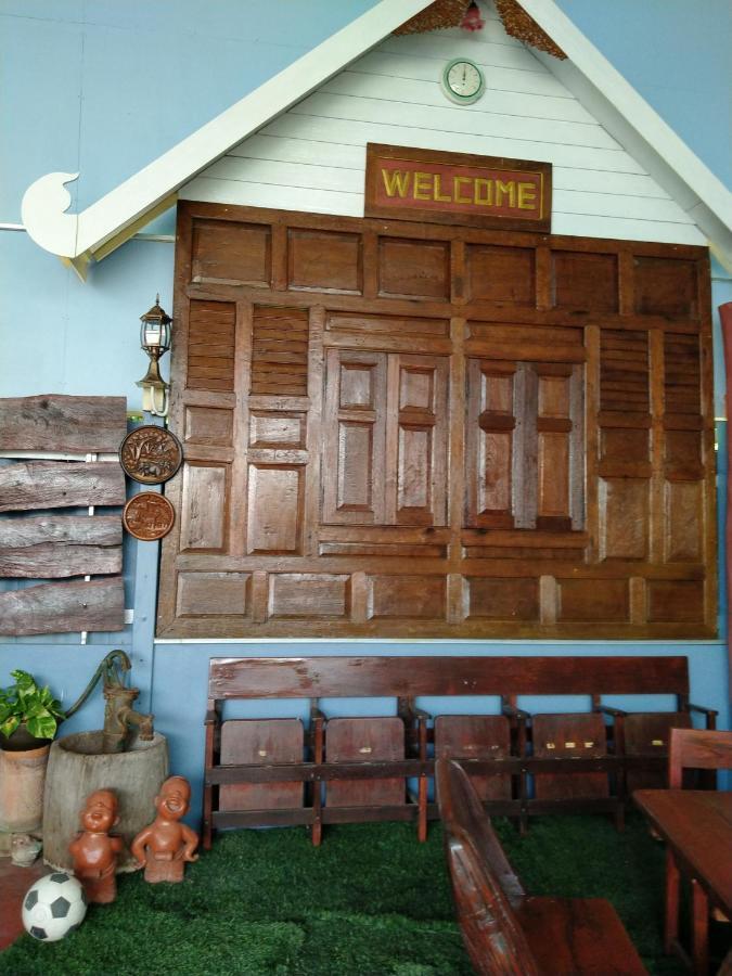 Ban Khun Rin Homestay Amphava Kültér fotó